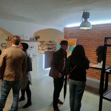 ArtKam v sodelovanju s Kspaces pripravil mednarodno razstavo sodobne umetnosti (9)